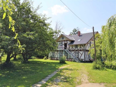 3 Familien Landhaus mit Wasserzugang im Amazonas des Nordens ,Tiny House, Sauna & Jurten,2,3 ha Land