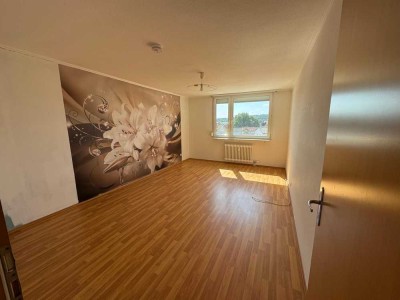KL Helle 96 m² Wohnung 3ZKB, sep. WC, Loggia, Tiefgaragenplatz