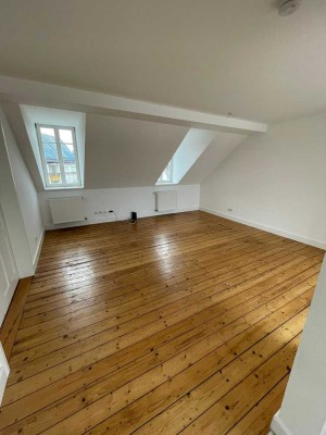 *** Tolle Wohnung mit 4 Zimmern und 2 Balkonen in Speyer Kernstadt-Süd