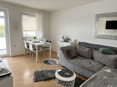 Ideal für Wochenendheimfahrer - 2 ZKB Wohnung mit EBK und Balkon in zentraler Lage von Kassel Süd