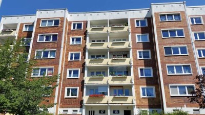 Schöne 1-Raum-Wohnung in Rostock - Schmarl