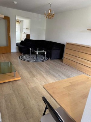 Exklusive 1-Zimmer-Wohnung mit Balkon in Augsburg