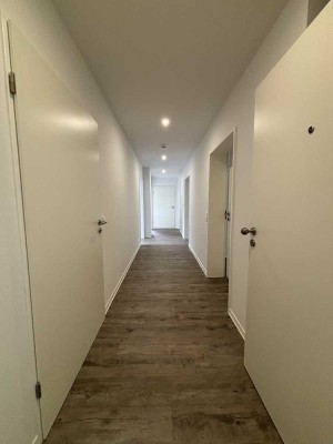 Sanierte 4-Zimmerwohnung im Erdgeschoss!