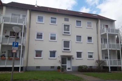 Vermietete, Top-renovierte Wohnung mit gr. Balkon in ruh. Seitenstr. von Do-Sölde