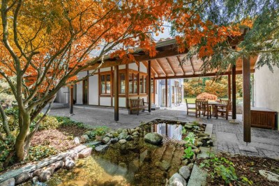 Geräumiges Familiendomizil mit Einliegerwohnung nahe Biotech-Campus und Haderner Forst