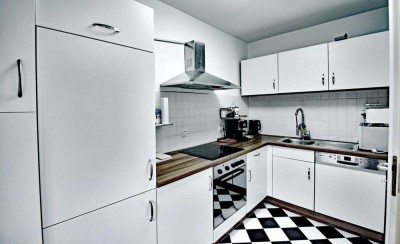 Ruhig und Sonnig:  2-Zimmer-Wohnung mit Balkon