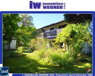 ***Doppelhaus! Beide Haushälften frei! Auf schönem Grundstück! Mit zwei Garagen!***