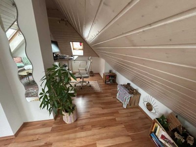 Charmante 2-Zimmer DG Wohnung in Böckingen
