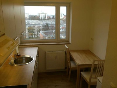 Exklusive 2-Zimmer-Wohnung mit gehobener Innenausstattung mit EBK in Augsburg (teilmöbliert)