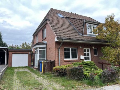 Doppelhaushälfte mit Garage in Potsdam-Eiche