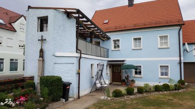 Freistehendes EFH (neuer Preis - ohne Maklerkosten) mit Garten in Südausrichtung am Bach gelegen;