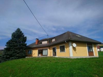 Großzügiger Bungalow in exklusiver Lage mit Weitblick im Herzen des Innviertel