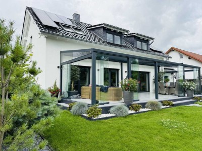 Luxuriöses energieeffizientes Einfamilienhaus mit Doppelgarage mit modernster Ausstattung – Ihr Trau