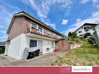 Einfamilienhaus mit ELW. / 173,79 m² / 7 ZKB