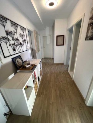 Exklusive 3-Zimmer-Wohnung in Obertshausen