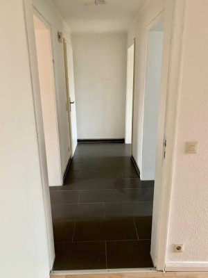 Attraktive und modernisierte 2-Zimmer-Dachgeschosswohnung in Würselen