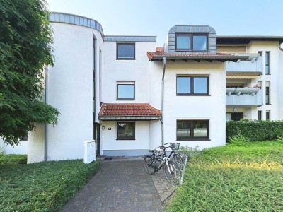 Helle und geräumige 3-Zimmer Wohnung mit Balkon in See-Nähe!