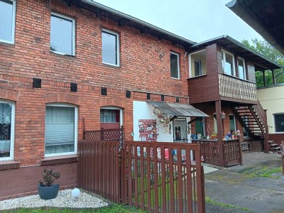 Frisch renovierte 2-Zimmer-Wohnung im Grünen (in Lübben)