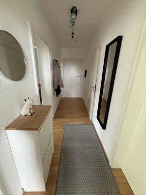 Schöne 2-Zimmer-Wohnung mit Balkon zu vermieten!