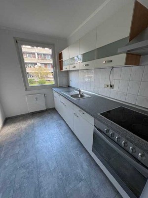 3 Zimmer Wohnung im Erdgeschoss ( Hochparterre) zu vermieten