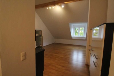 Schöne 2-Zimmer-Wohnung mit gehobener Ausstattung