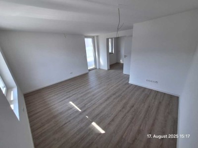 Erstbezug nach Kernsanierung, KfW-55, Garten, Stellplatz, Gehoben, Einbauküche, Wallbox