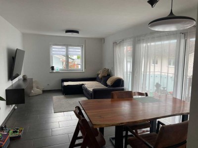 4-Zi Wohnung mit Balkon in Friedrichshafen Nähe Sportbad