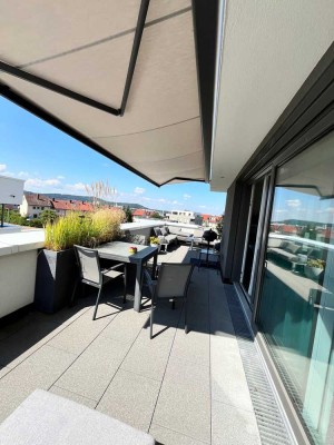 Neuwertige 3-Zi.-Penthouse-Wohnung mit geh. Innenausstattung, gr. Dachterrasse und EBK