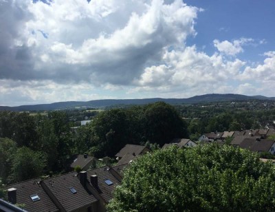 *PROVISIONSFREI* 2-Zimmer-Wohnung mit herrlichem Fernblick auf den Hermann in Detmold