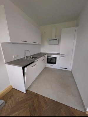 Geschmackvolle 2,5-Raum-EG-Wohnung mit EBK in Zusmarshausen