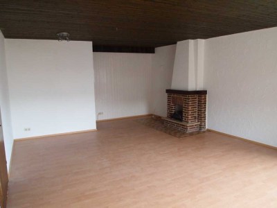 Großzügige 3 Zimmer Wohnung