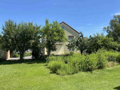 Gepflegtes EFH mit tollem Garten in Neuenhinzenhausen im schönen Schambachtal