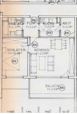 Gepflegte 2-Zimmer-EG-Wohnung mit Einbauküche in Stuttgart