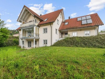 Charmantes Mehrfamilienhaus mit 3 Wohneinheiten in idyllischer Hanglage von Ehekirchen