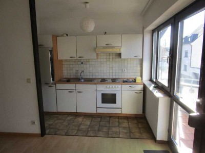 Apartment,Einbauküche,Süd-Balkon ,provisionsfrei,centrumsnah