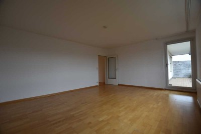 KUNZE: Großzügige Wohnung mit Balkon in Hannover-Anderten