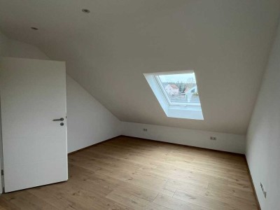 Kernsanierte Dachgeschosswohnung