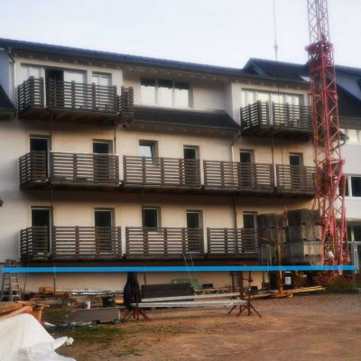 Besichtigen OG-4 **Erstbezug - Neubaustandart ab 1.02. naturnah und in Premiumausstattung**