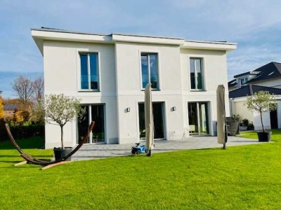 Exklusive Stadtvilla in bester Lage am Stadtpark  33332 Gütersloh