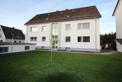 Idyllisch gelegene 3-Zimmer-Wohnung mit Tageslichtbad