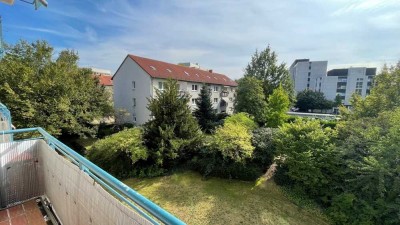 ** KAUFPREIS Reduziert ! ** Provisionsfre ! Sonnige 3,5- Raum-ETW mit Balkon zum Selbstbezug im 1.OG