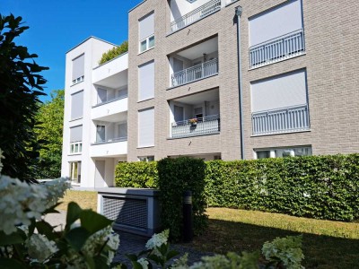 Modern, neuwertig, hell: 3 1/2 Zimmer, 120m², 2 Bäder, für gehobene Ansprüche in HG-Dornholzhausen