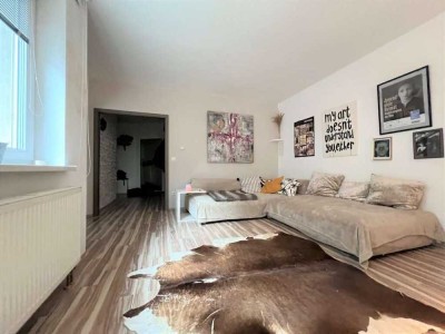Schöne und gepflegte 2-Zimmer-Wohnung mit Einbauküche in Verden (Aller)