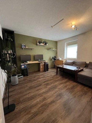 GUT GESCHNITTENE 2–ZIMMER-WOHNUNG IN BEVORZUGTER WOHNLAGE