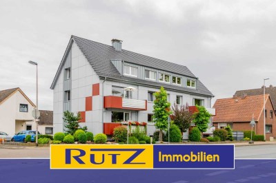 Delmenhorst / Stickgras | renovierte Dachgeschosswohnung im 6-Familienhaus mit Balkon und EBK