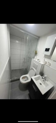 In ein Zimmerwohnung alle drinnen WG komplette separat ein Zimmerwohnung