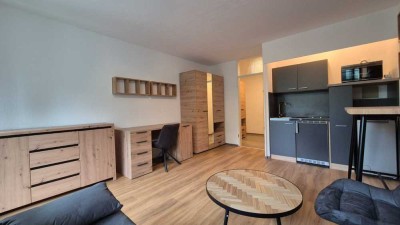 Neu möbliertes Apartment mit Balkon und Einbauküche für eine Person