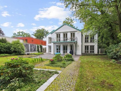 Luxuriöse Erdgeschosswohnung im Philosophenviertel von Hannover mit parkähnlichem Garten