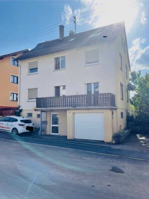 *3-Familienhaus mit Platz für die ganze Familie oder als Kapitalanlage * keine Maklerprovision!