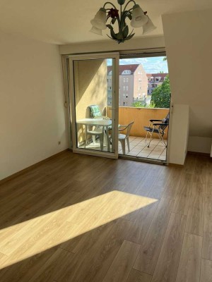 Frisch renovierte 3-Zimmer-Wohnung mit Balkon